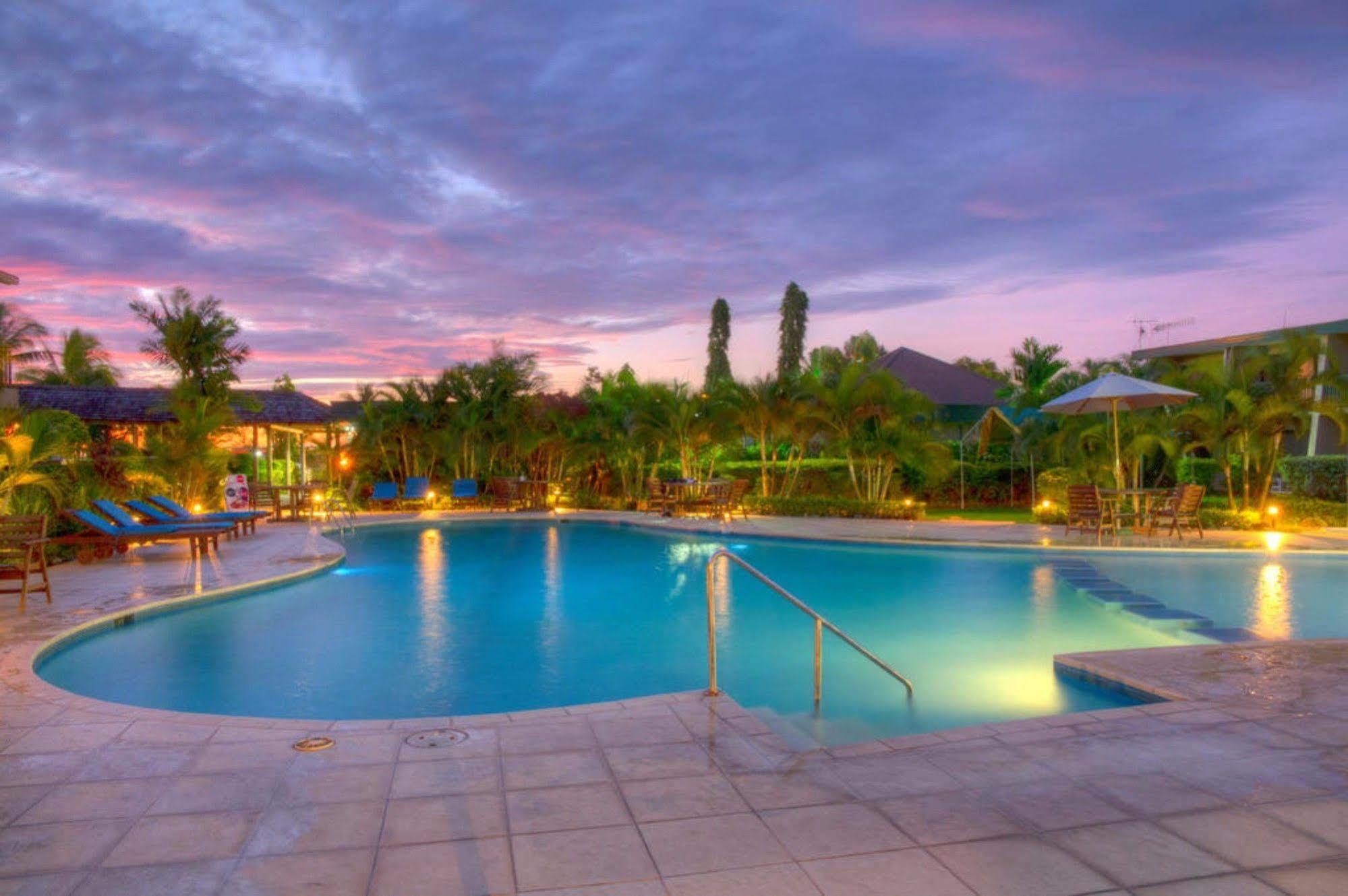 Tanoa Waterfront Hotel Lautoka Exterior foto